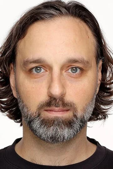 Максим Аджави
